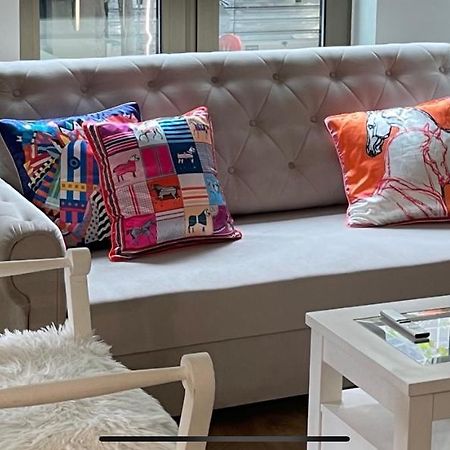 Flat In Passeig De Gracia Appartamento Barcellona Esterno foto